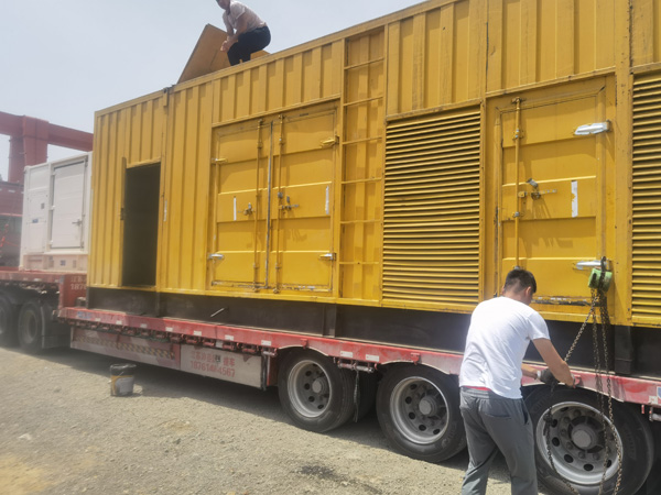 孟州发电机出租100KW发电机需要什么规格的电缆线？